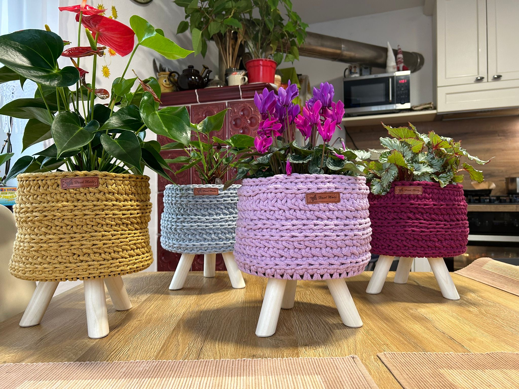 HÁČKOVANÝ KVĚTINÁČ - kombinovaný vzor